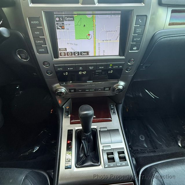 2017 Lexus GX GX460 PREMIUM 4WD W/PREMIUM PACKAGE & BLIND SPOT SYSTEM - 23040029 - 30