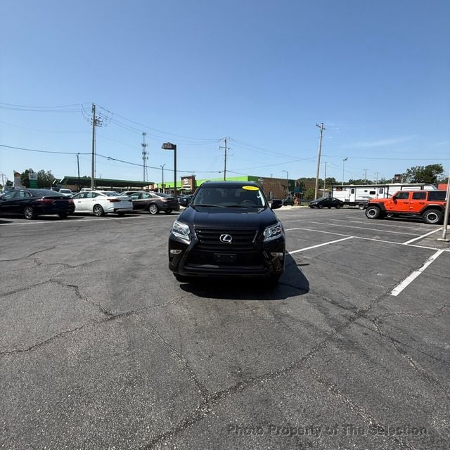 2017 Lexus GX GX460 PREMIUM 4WD W/PREMIUM PACKAGE & BLIND SPOT SYSTEM - 23040029 - 3