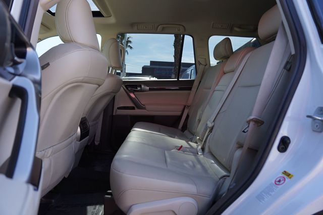 2017 Lexus GX ONE OWNER, 4WD, THIRD ROW SEATS, PREMIUM WHEELS, MOON ROOF - 23030177 - 14