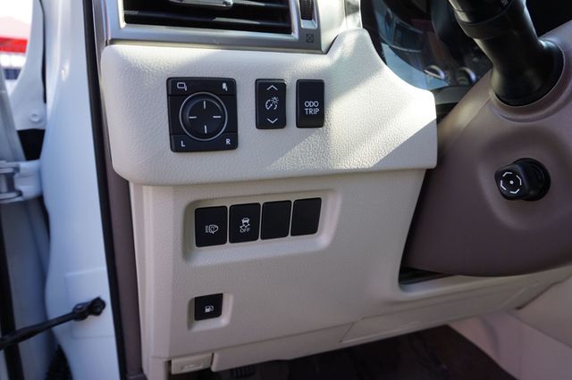 2017 Lexus GX ONE OWNER, 4WD, THIRD ROW SEATS, PREMIUM WHEELS, MOON ROOF - 23030177 - 21