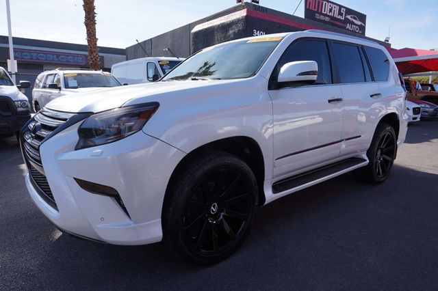 2017 Lexus GX ONE OWNER, 4WD, THIRD ROW SEATS, PREMIUM WHEELS, MOON ROOF - 23030177 - 3