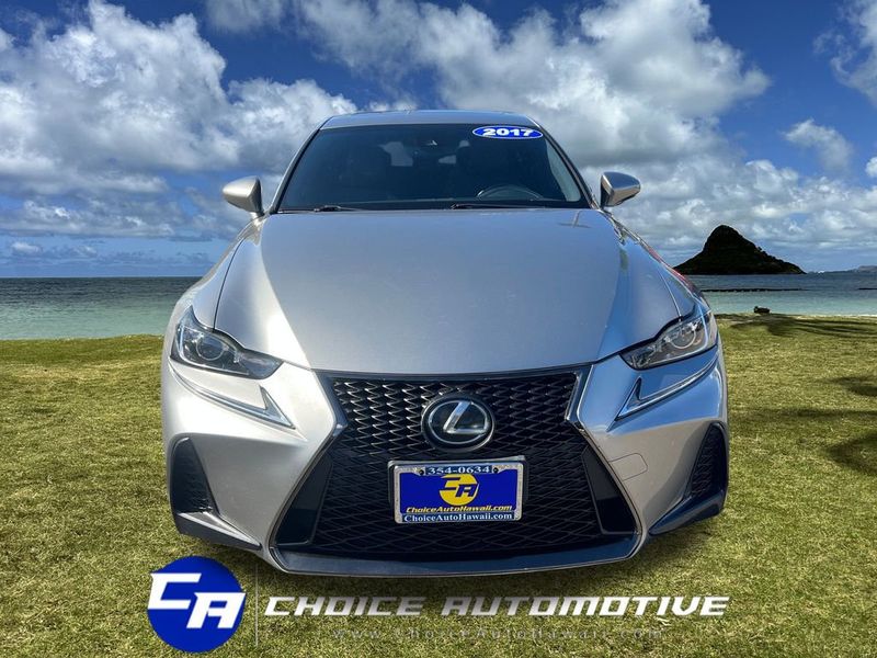 2017 Lexus IS 200t - 22950229 - 9