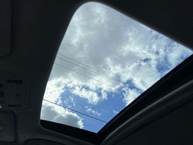 2017 Lexus IS 200t - 23004493 - 18