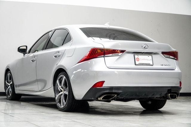 2017 Lexus IS 200t - 23007809 - 10