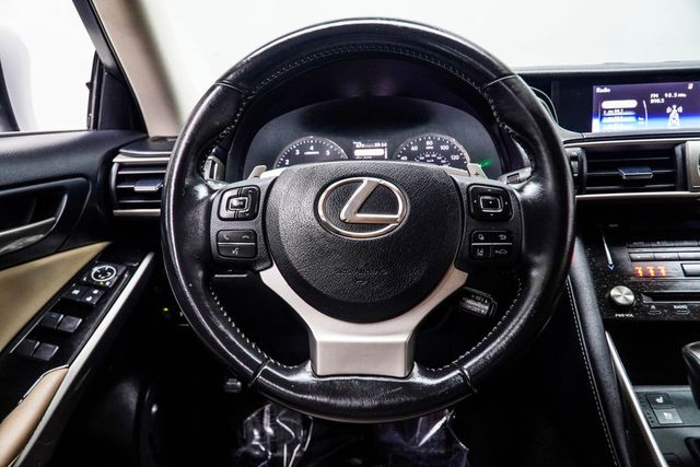 2017 Lexus IS 200t - 23007809 - 15