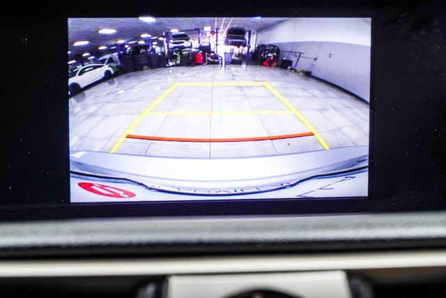 2017 Lexus IS 200t - 23007809 - 24