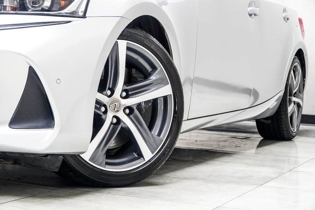2017 Lexus IS 200t - 23007809 - 2