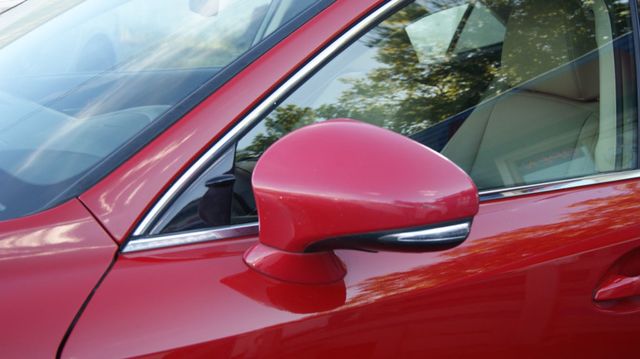 2017 Lexus IS 4 NEW TIRES , JUST SERVICED , VERY CLEAN INSIDE AND OUT  - 22925405 - 18