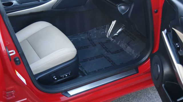 2017 Lexus IS 4 NEW TIRES , JUST SERVICED , VERY CLEAN INSIDE AND OUT  - 22925405 - 31