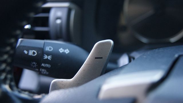 2017 Lexus IS 4 NEW TIRES , JUST SERVICED , VERY CLEAN INSIDE AND OUT  - 22925405 - 45