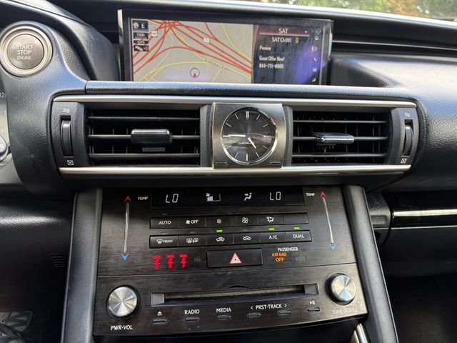 2017 Lexus IS Base 4dr Sedan - 23029174 - 14