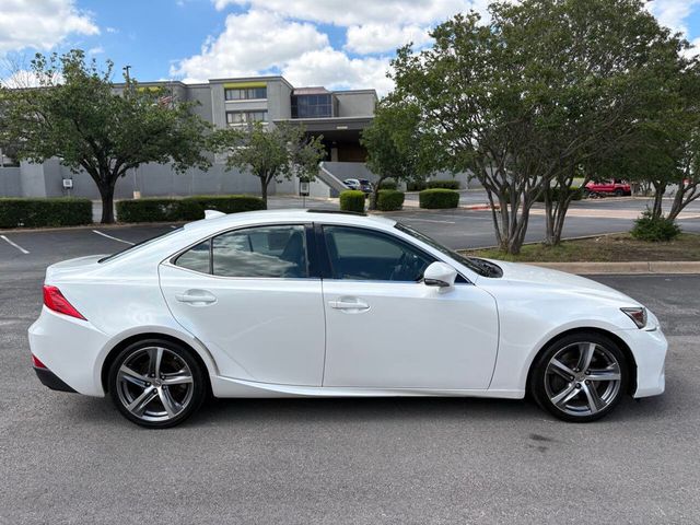 2017 Lexus IS Base 4dr Sedan - 23029174 - 24