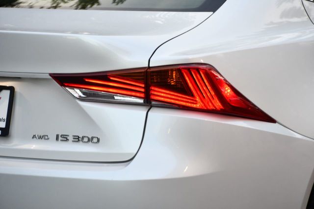 2017 Lexus IS IS 300 AWD - 21536277 - 8