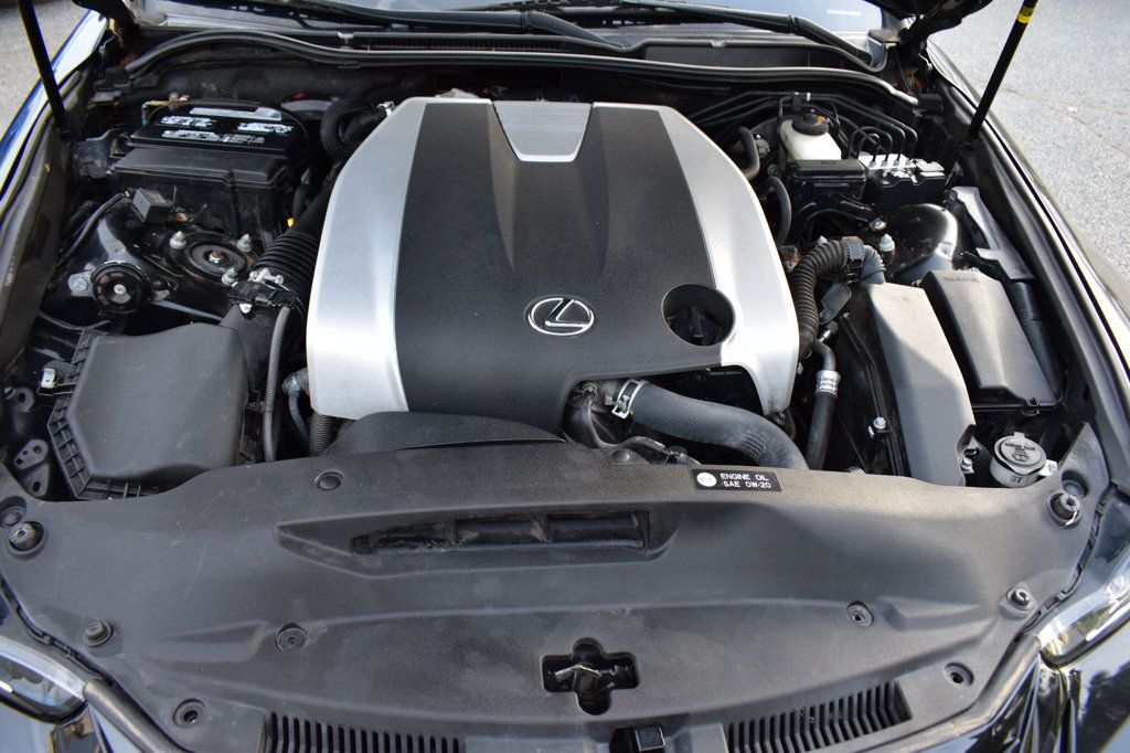 2017 Lexus IS IS 300 AWD - 23093621 - 11