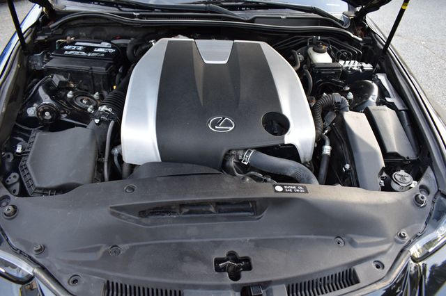 2017 Lexus IS IS 300 AWD - 23093621 - 11