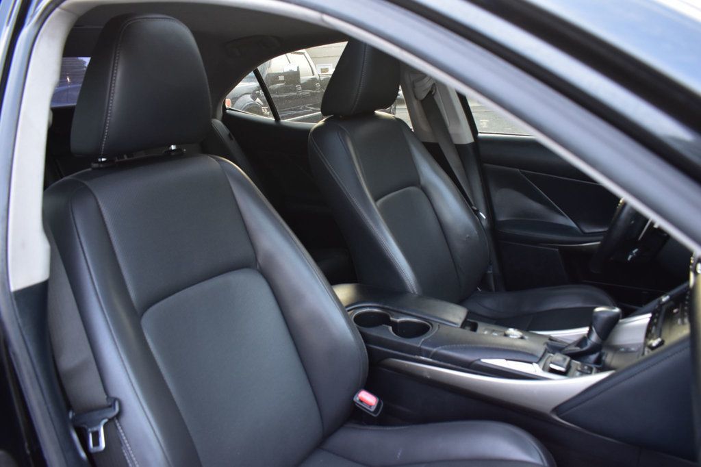 2017 Lexus IS IS 300 AWD - 23093621 - 16