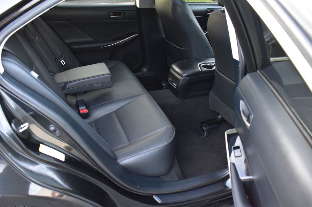 2017 Lexus IS IS 300 AWD - 23093621 - 21