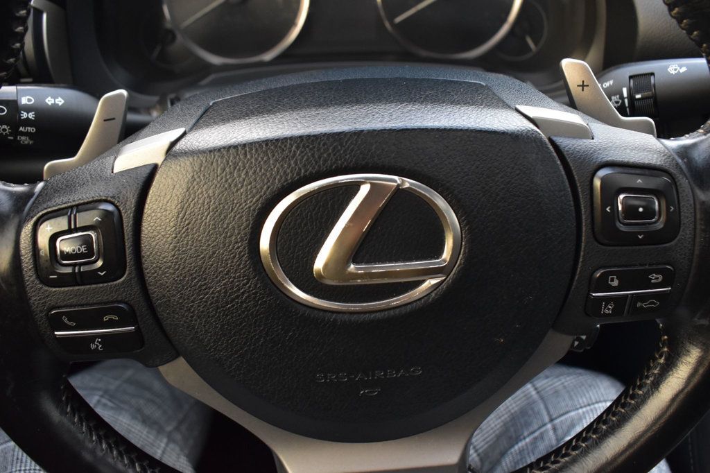 2017 Lexus IS IS 300 AWD - 23093621 - 26