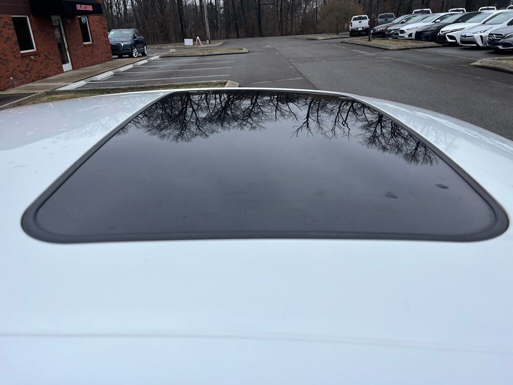 2017 Lexus IS IS 300 AWD - 22980869 - 9