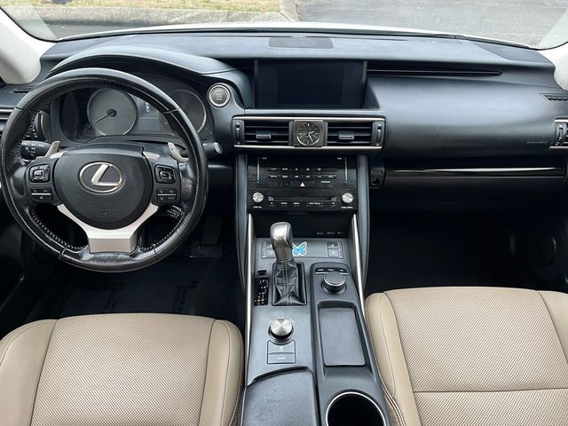 2017 Lexus IS IS 300 AWD - 22980869 - 15