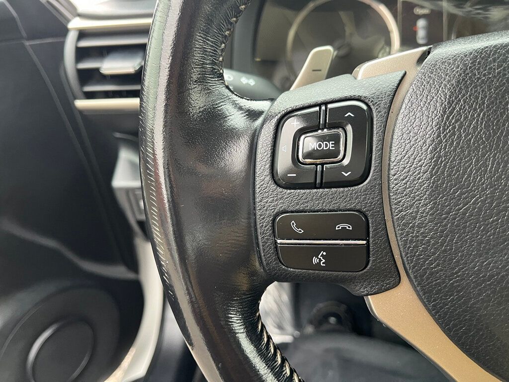 2017 Lexus IS IS 300 AWD - 22980869 - 20