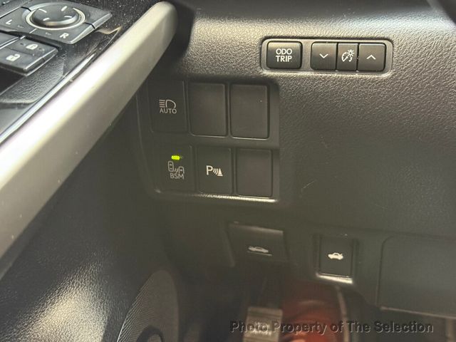 2017 Lexus IS IS 300 AWD W/ PREMIUM & PREMIUM PLUS PKG - 22950731 - 38