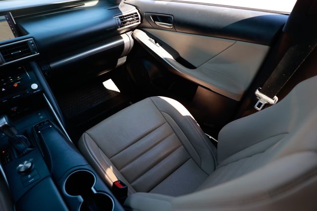 2017 Lexus IS IS 350 F Sport RWD - 22939612 - 23