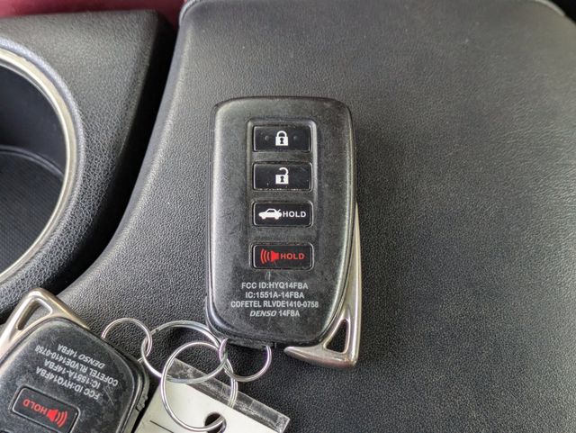 2017 Lexus IS IS 350 RWD - 22977093 - 29