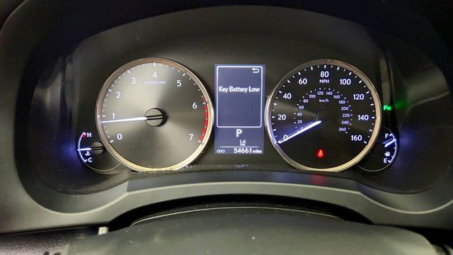 2017 Lexus IS IS Turbo RWD w/ Navigation & Premium Package - 23045126 - 14