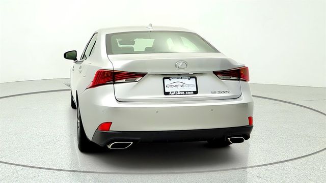 2017 Lexus IS IS Turbo RWD w/ Navigation & Premium Package - 23045126 - 5