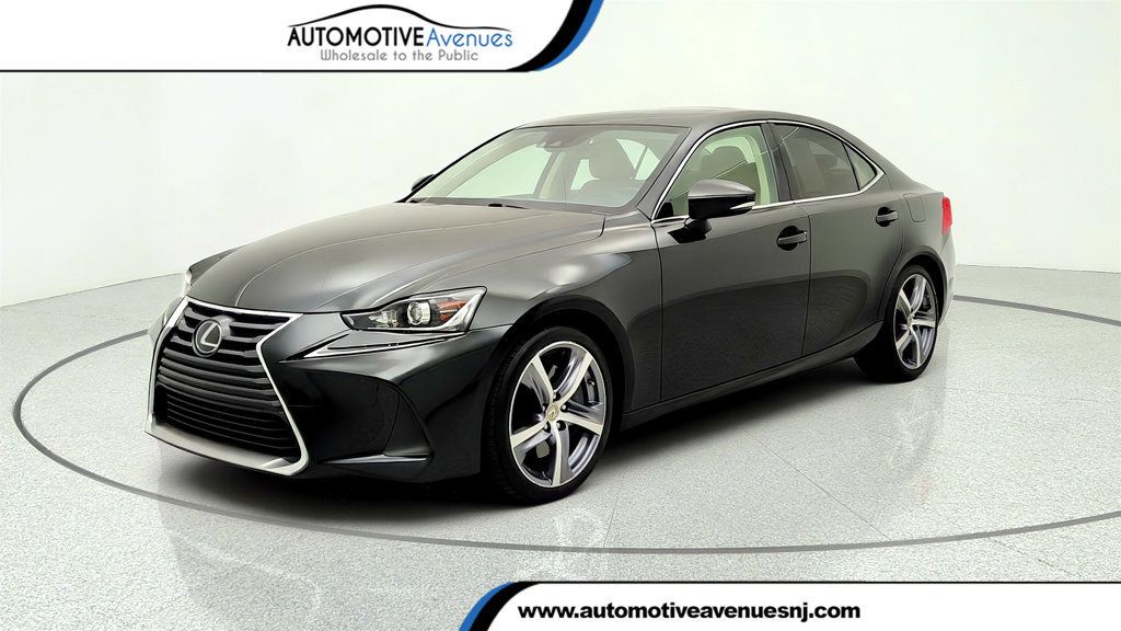 2017 Lexus IS IS Turbo w/ Navigation, Premium Pkg & Blind Spot Monitor - 23029852 | Video 1