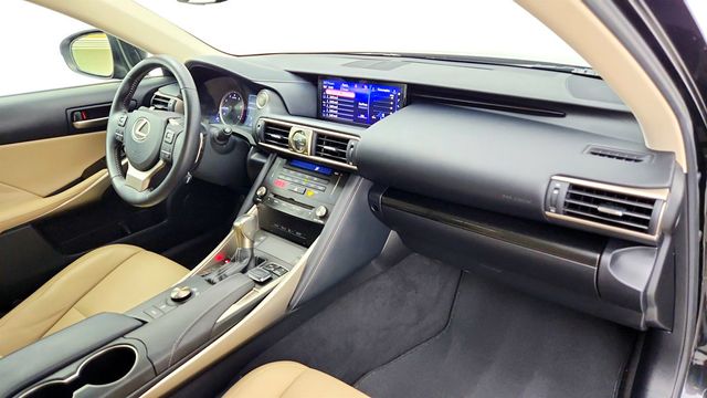 2017 Lexus IS IS Turbo w/ Navigation, Premium Pkg & Blind Spot Monitor - 23029852 - 26