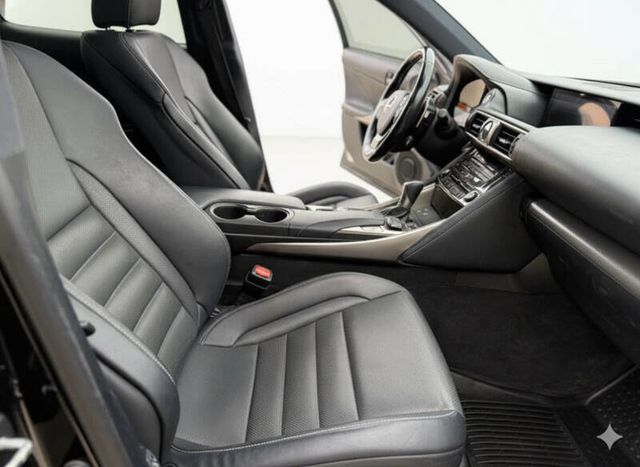 2017 Lexus IS 300 Base AWD 4dr Sedan - 22919908 - 14