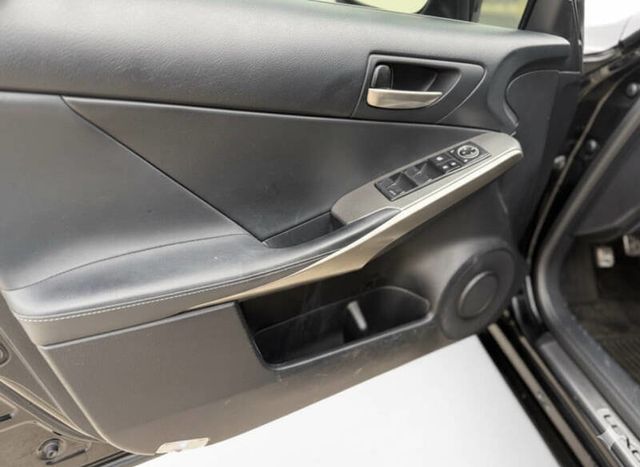 2017 Lexus IS 300 Base AWD 4dr Sedan - 22919908 - 15