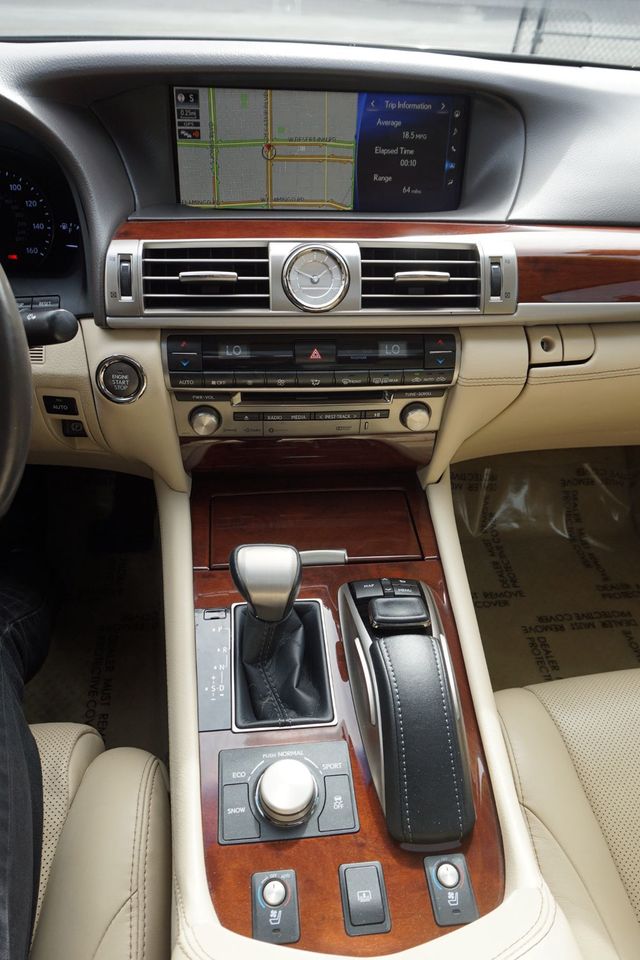 2017 Lexus LS LS 460, MOON ROOF, LEATHER SEATS, NAVIGATION, BACKUP CAMERA - 22983559 - 29