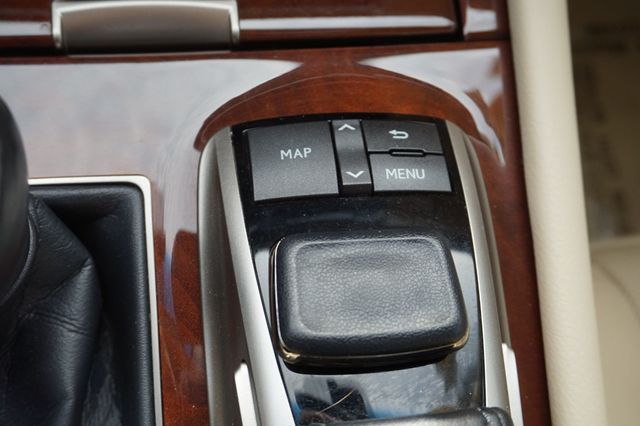 2017 Lexus LS LS 460, MOON ROOF, LEATHER SEATS, NAVIGATION, BACKUP CAMERA - 22983559 - 39