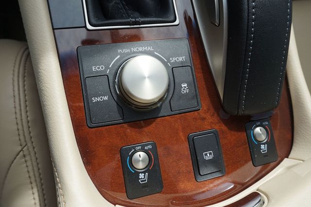 2017 Lexus LS LS 460, MOON ROOF, LEATHER SEATS, NAVIGATION, BACKUP CAMERA - 22983559 - 40