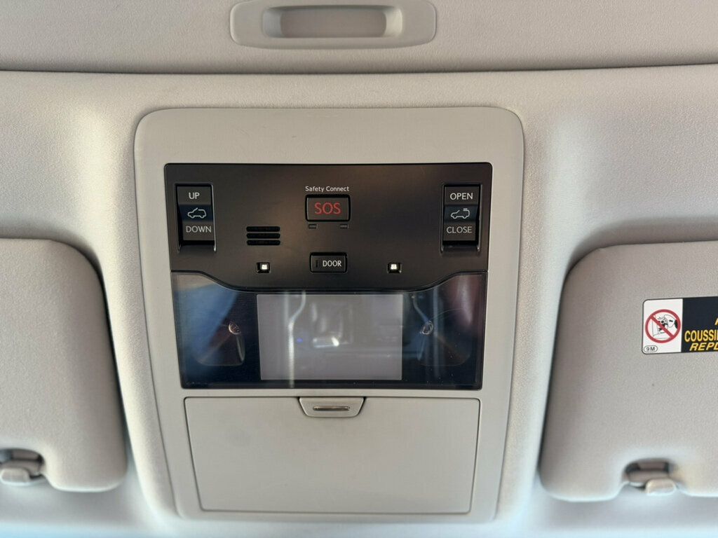 Lexus LX photo 22