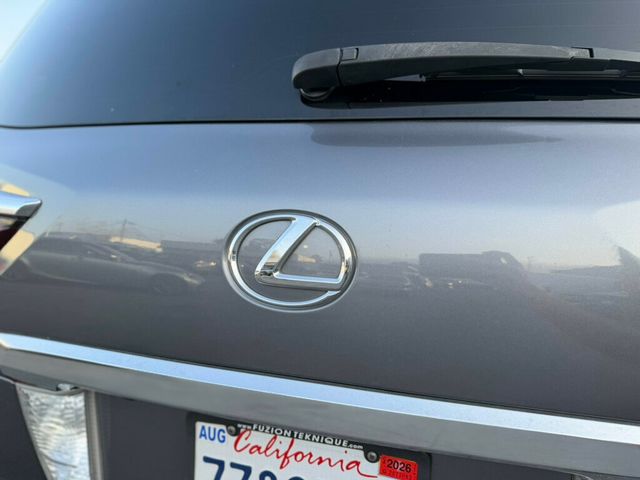 2017 Lexus LX  - 23043720 - 24