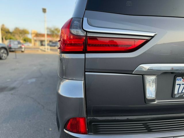2017 Lexus LX  - 23043720 - 27