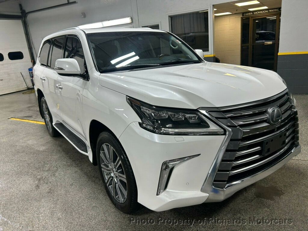 2017 Lexus LX  - 22957573 - 8