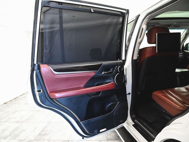 2017 Lexus LX 570 - 23017093 - 9