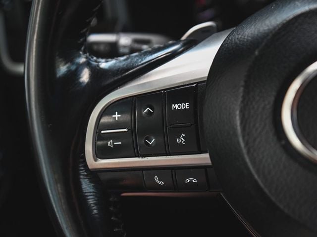 2017 Lexus LX 570 - 23017093 - 24