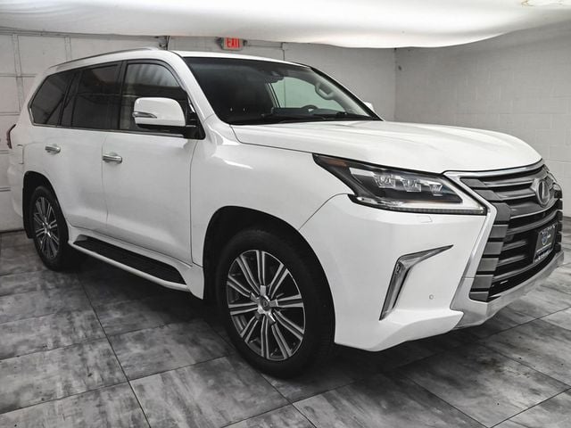 2017 Lexus LX 570 - 23017093 - 2