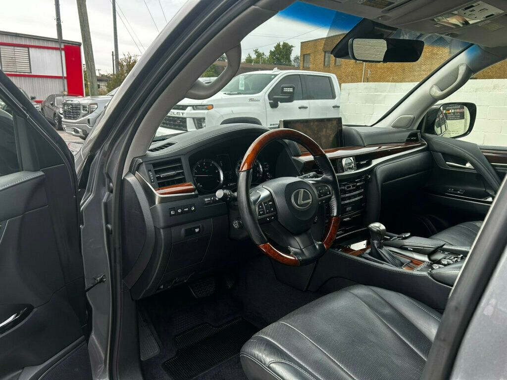 2017 Lexus LX LocalTrade/3rdRow/RearDVD/HeadsUpDisplay/LuxuryPkg/NAV - 22936100 - 10