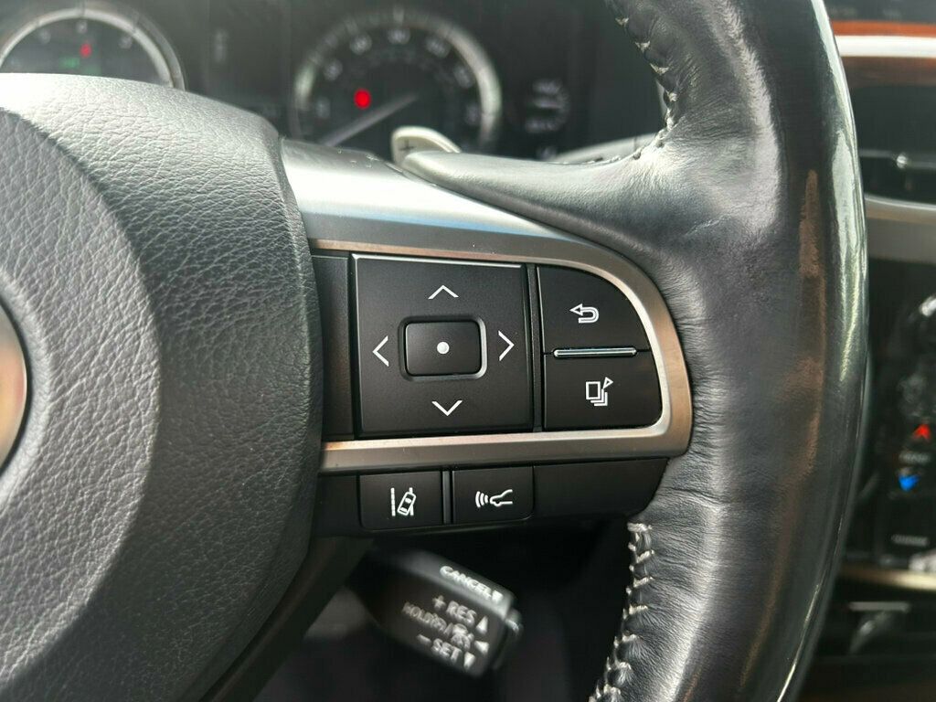 2017 Lexus LX LocalTrade/3rdRow/RearDVD/HeadsUpDisplay/LuxuryPkg/NAV - 22936100 - 26