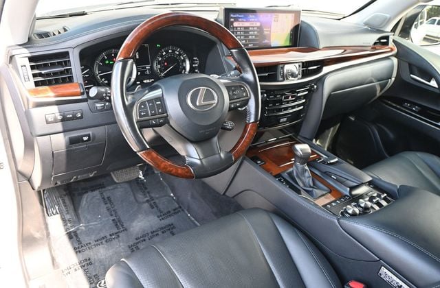 2017 Lexus LX LX  570 4WD - 23062912 - 9