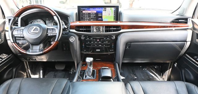 2017 Lexus LX LX  570 4WD - 23062912 - 10