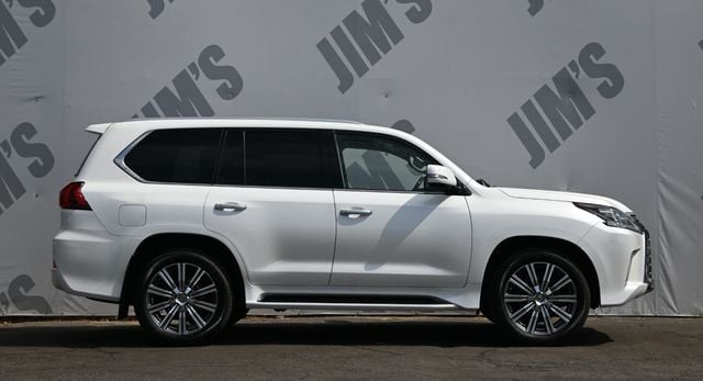 2017 Lexus LX LX  570 4WD - 23062912 - 3