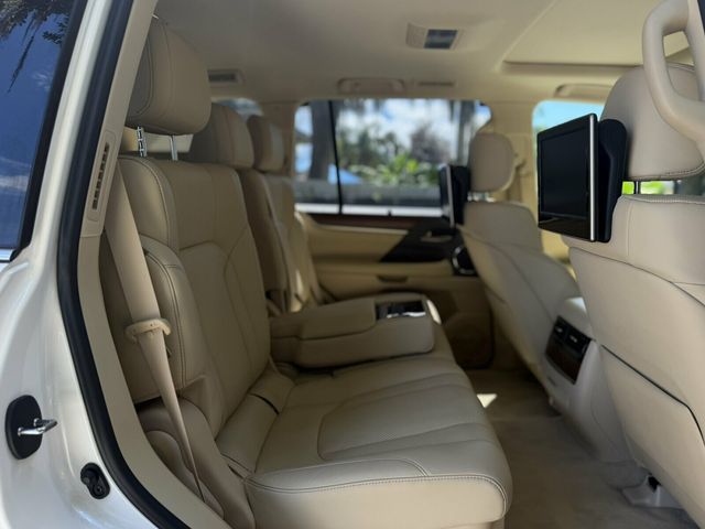 2017 Lexus LX LX  570 4WD - 23078304 - 12